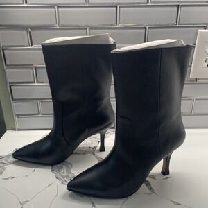 Lisa Vicky Arthaul-V Black Sheep Nappa Boots  – Women's Size 7.5 M – NEW IN BOX!